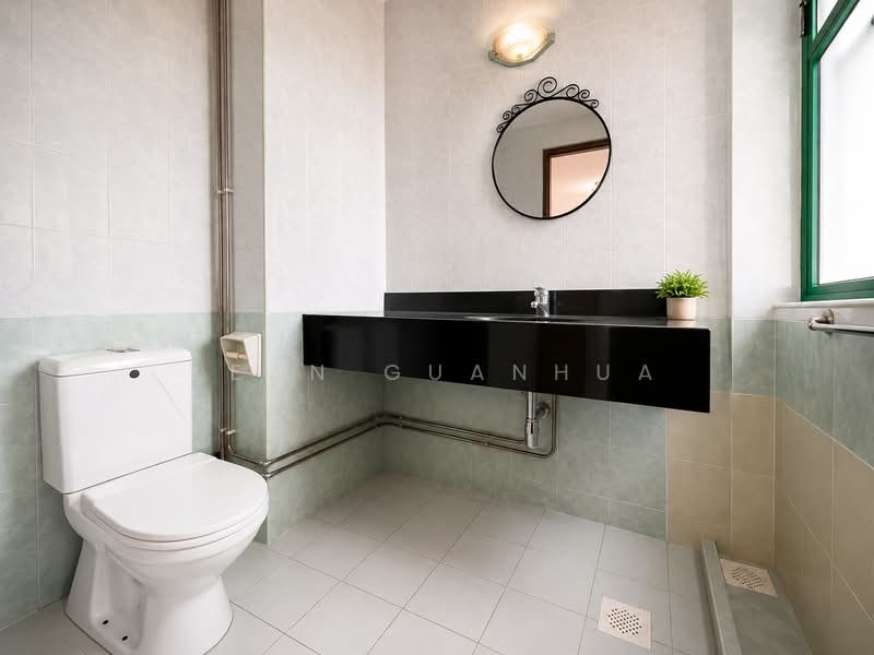 Fortune Park, 109 Tampines Road, 3 Bedrooms, 1,292 sqft, Condominium For Sale, by Lean Guanhua, 500126676 - Bathroom - PropertyGuru.com.sg