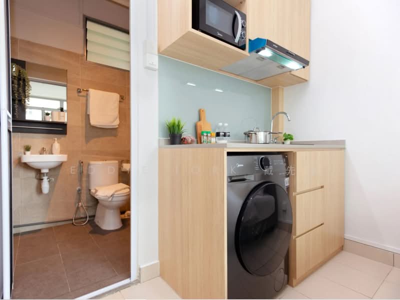 Perfect Accommodation For NTU Students I Vibrant Co-Living With Full Facilities & Great Connectivity, , Studio, 240 sqft, Apartment For Rent, by Eddie Tork 戴先生, 500126679 - Bathroom - PropertyGuru.com.sg