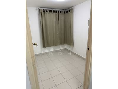 For Rent - 113 Commonwealth Crescent
