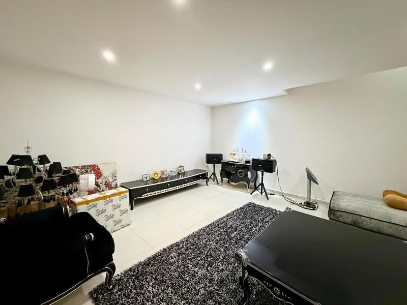 Haus@Serangoon Garden, 17 Serangoon Garden Terrace, 5 Bedrooms, 3,600 sqft, Terraced House For Sale, by Rachel Goh, 500126687 - Living Room - PropertyGuru.com.sg