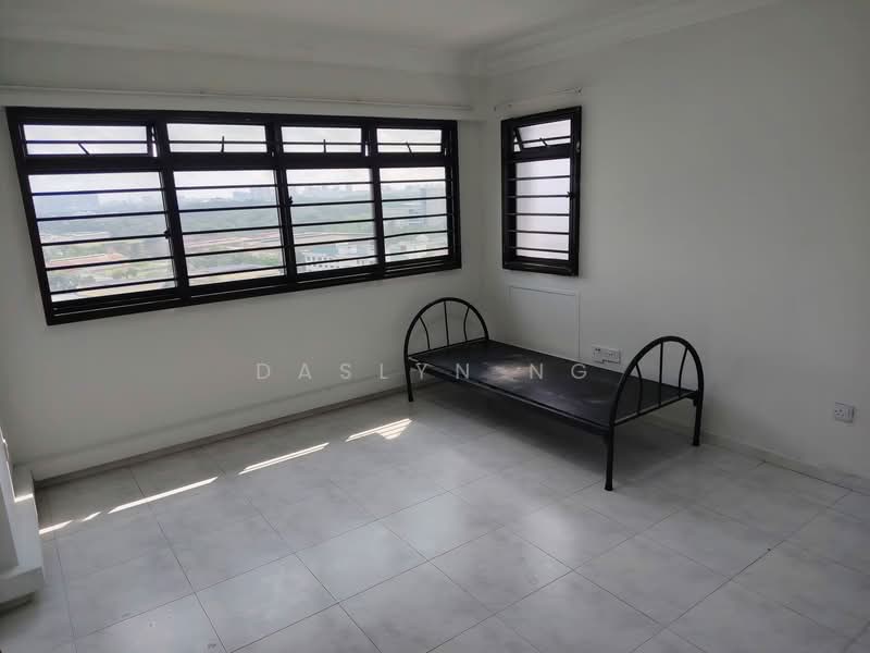 687A Choa Chu Kang Drive, 687A Choa Chu Kang Drive, 3 Bedrooms, 1,184 sqft, HDB Flat For Rent, by Daslyn Ng, 500126706 - Bedroom - PropertyGuru.com.sg