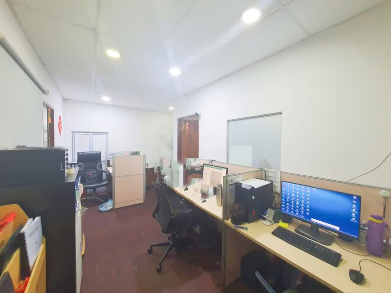 Pioneer Point, 5 Soon Lee Street, 1,108 sqft, Factory / Workshop (B2) For Sale, by Loo Jia Bin (Jo), 500126729 - Interior - CommercialGuru.com.sg