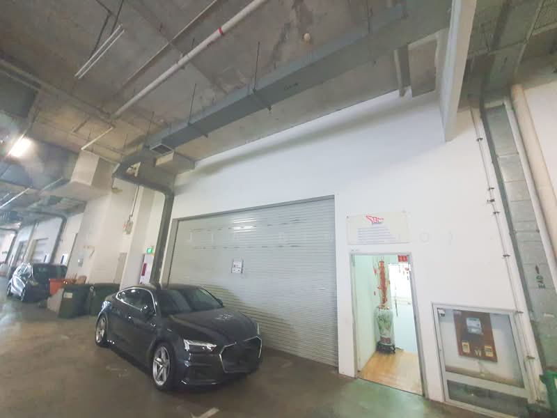 Pioneer Point, 5 Soon Lee Street, 1,108 sqft, Factory / Workshop (B2) For Sale, by Loo Jia Bin (Jo), 500126729 - Car Park - CommercialGuru.com.sg