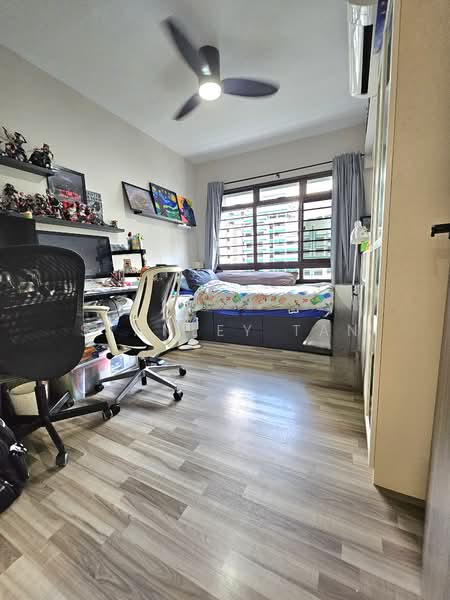 635 Jurong West Street 65, 635 Jurong West Street 65, 3 Bedrooms, 1,184 sqft, HDB Flat For Sale, by Stanley Tan, 500126731 - Bedroom - PropertyGuru.com.sg