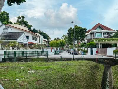 For Sale - F.H! Inter Terrace @ Daisy Ave