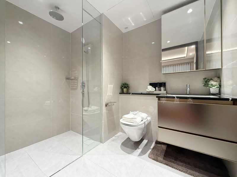 Chuan Park, 246 Lorong Chuan, 4 Bedrooms, 1,389 sqft, Condominium For Sale, by Ryan Lee KK 李嘉杰, 500126738 - Bathroom - PropertyGuru.com.sg
