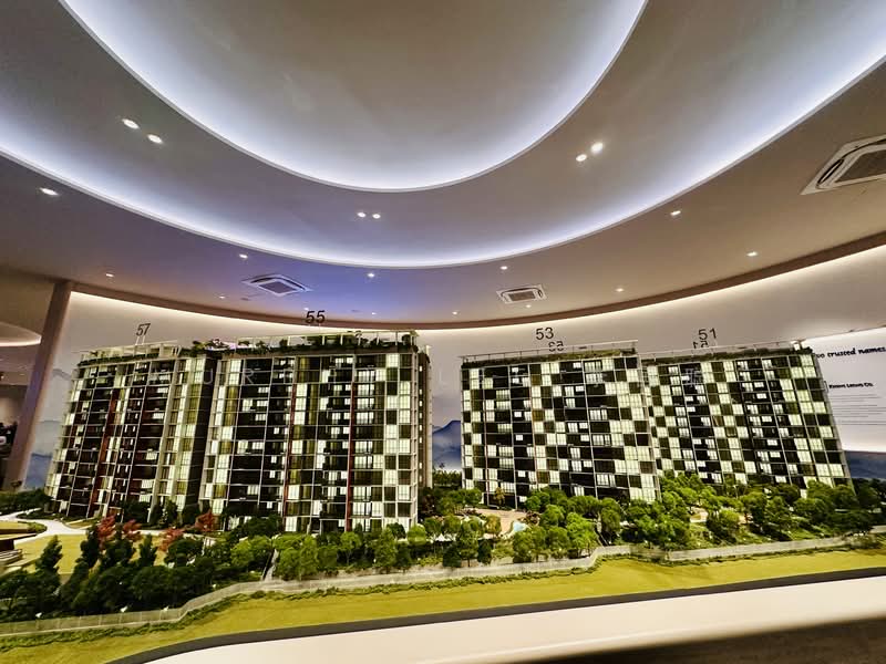 Canberra Crescent Residences, 51 Canberra Crescent, 3 Bedrooms, 990 sqft, Condominium For Sale, by Murphy Lee 李国聪, 500126770 - Exterior - PropertyGuru.com.sg