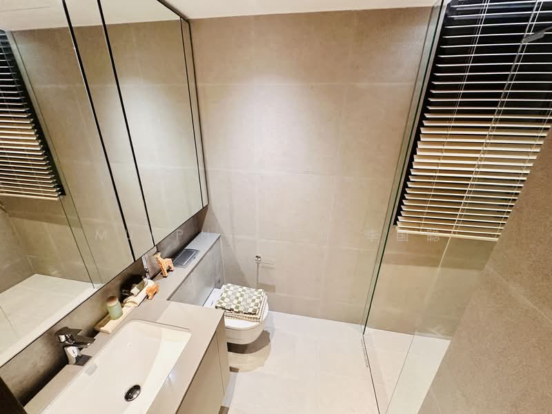 Canberra Crescent Residences, 51 Canberra Crescent, 3 Bedrooms, 990 sqft, Condominium For Sale, by Murphy Lee 李国聪, 500126770 - Bathroom - PropertyGuru.com.sg