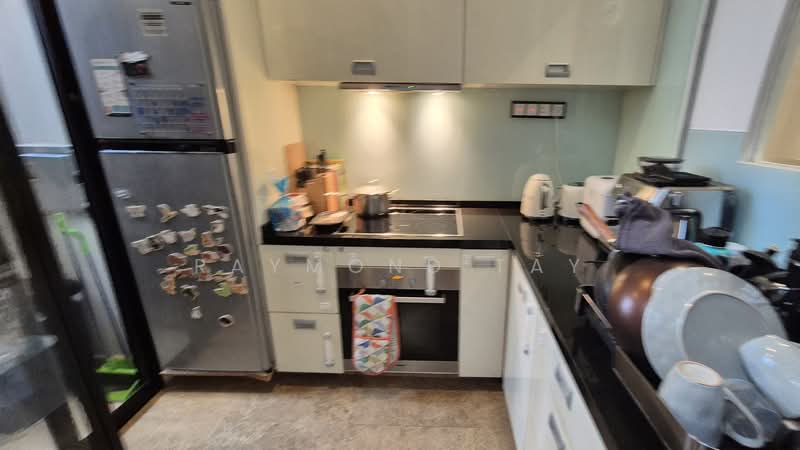 Unit in Kembangan / Telok Kurau, , 4 Bedrooms, 2,121 sqft, Condominium For Rent, by Raymond Tay, 500126784 - Kitchen - PropertyGuru.com.sg