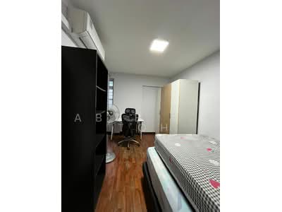 For Rent - 269D Compassvale Link