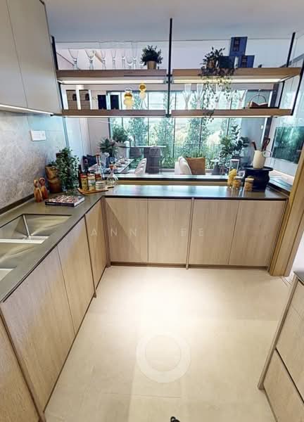 Kassia, 31 Flora Drive, 4 Bedrooms, 1,345 sqft, Condominium For Sale, by Ann Lee, 500126832 - Kitchen - PropertyGuru.com.sg