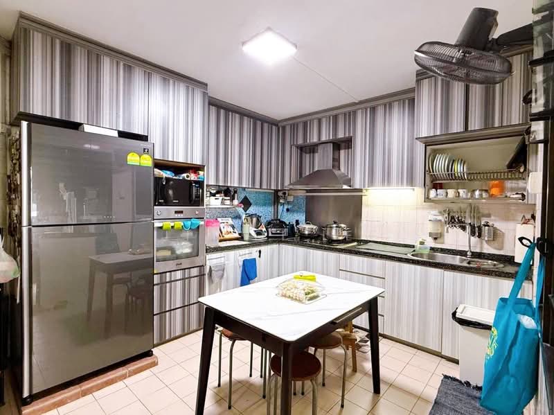897C Woodlands Drive 50, 897C Woodlands Drive 50, 3 Bedrooms, 1,270 sqft, HDB Flat For Sale, by Jia Qi Lee, 500126844 - Kitchen - PropertyGuru.com.sg