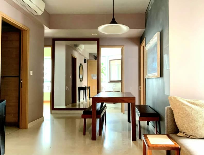 Waterford Residence, 21 Kim Yam Road, 2 Bedrooms, 1,055 sqft, Condominium For Sale, by Tan Heng Kee, 500126848 - Dining - PropertyGuru.com.sg