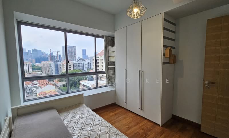 Waterford Residence, 21 Kim Yam Road, 2 Bedrooms, 1,055 sqft, Condominium For Sale, by Tan Heng Kee, 500126848 - Bedroom 2 - PropertyGuru.com.sg