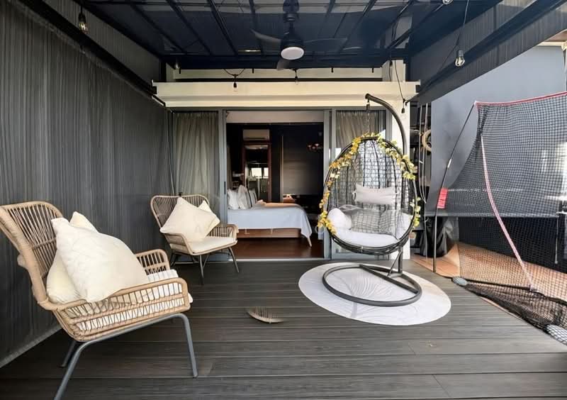 Level 2 roof terrace 