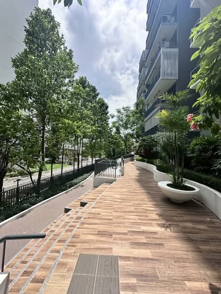 Signature At Yishun, 29 Yishun Street 51, 3 Bedrooms, 947 sqft, Executive Condominium For Sale, by Heng Yi Zen, 500126868 - Nature Trail - PropertyGuru.com.sg