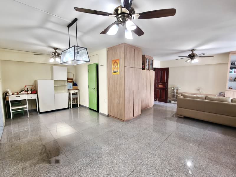 501C Wellington Circle, 501C Wellington Circle, 3 Bedrooms, 1,184 sqft, HDB Flat For Sale, by Aaron Lin, 500126877 - Living Room - PropertyGuru.com.sg
