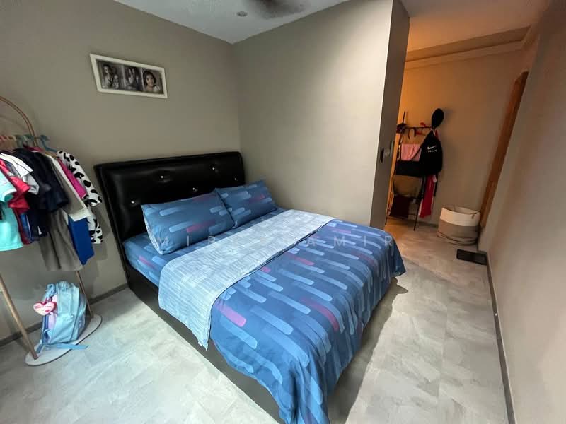 669B Edgefield Plains, 669B Edgefield Plains, 3 Bedrooms, 1,216 sqft, HDB Flat For Sale, by Mirza Amir, 500126878 - Bedroom - PropertyGuru.com.sg