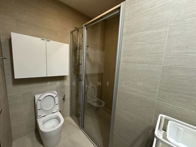The Brooks I & The Brooks II, 60 Springside Walk, 2 Bedrooms, 710 sqft, Apartment For Rent, by Pristine Lim, 500126888 - Bathroom - PropertyGuru.com.sg