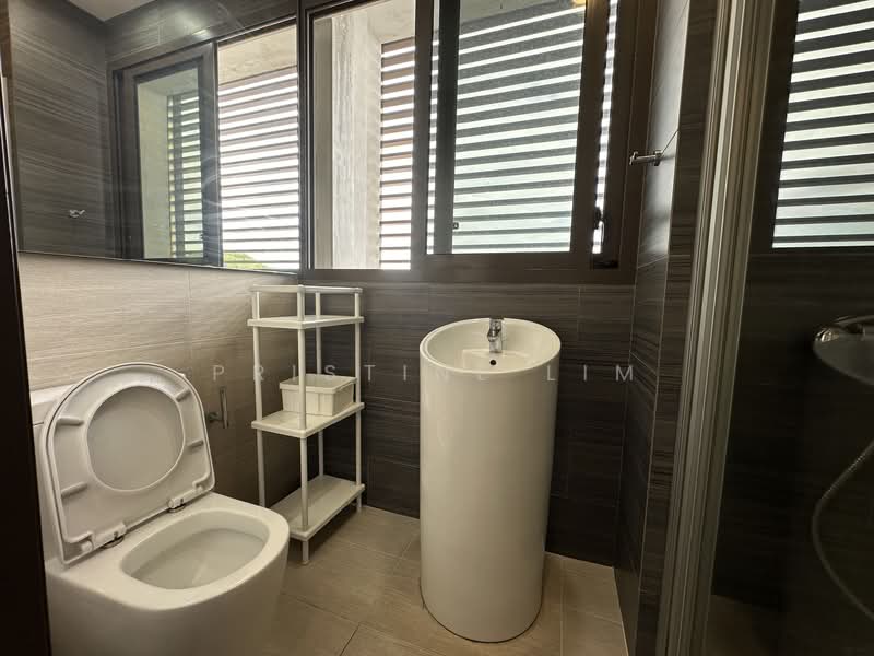 The Brooks I & The Brooks II, 60 Springside Walk, 2 Bedrooms, 710 sqft, Apartment For Rent, by Pristine Lim, 500126888 - Bathroom - PropertyGuru.com.sg