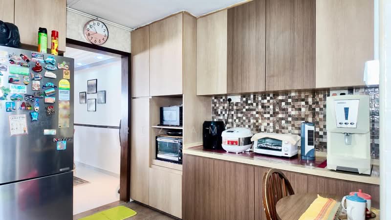 929 Hougang Street 91, 929 Hougang Street 91, 3 Bedrooms, 1,076 sqft, HDB Flat For Sale, by Jerez Amsyar, 500126889 - Kitchen - PropertyGuru.com.sg