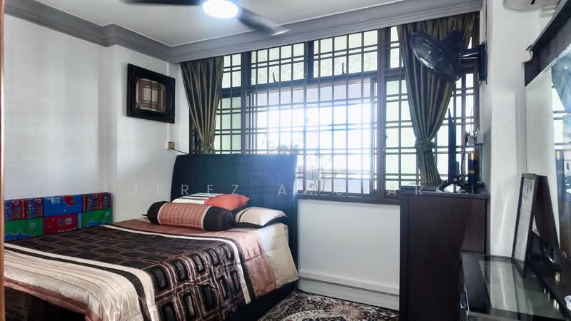 929 Hougang Street 91, 929 Hougang Street 91, 3 Bedrooms, 1,076 sqft, HDB Flat For Sale, by Jerez Amsyar, 500126889 - Bedroom - PropertyGuru.com.sg