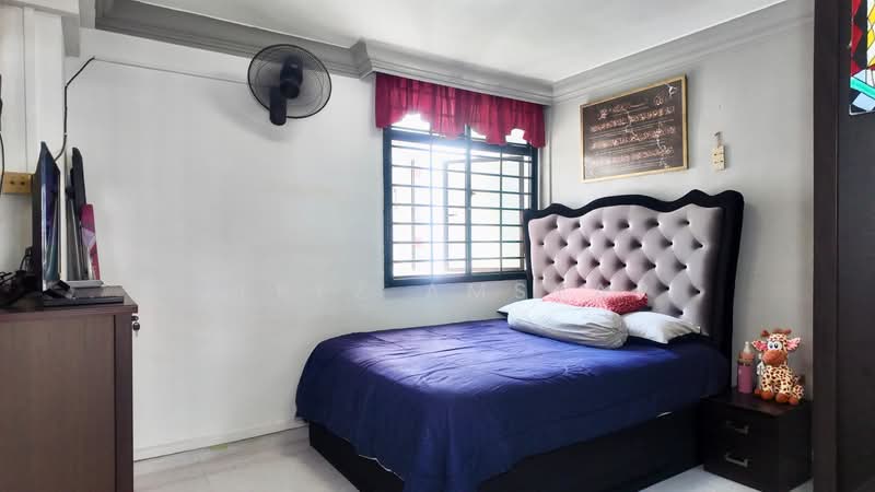 929 Hougang Street 91, 929 Hougang Street 91, 3 Bedrooms, 1,076 sqft, HDB Flat For Sale, by Jerez Amsyar, 500126889 - Bedroom - PropertyGuru.com.sg