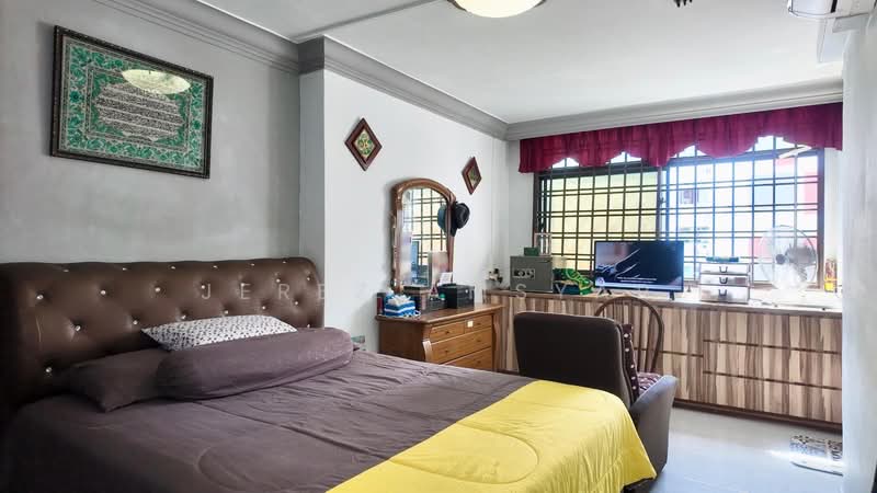 929 Hougang Street 91, 929 Hougang Street 91, 3 Bedrooms, 1,076 sqft, HDB Flat For Sale, by Jerez Amsyar, 500126889 - Bedroom - PropertyGuru.com.sg