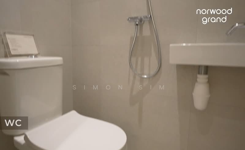 Norwood Grand, 10 Champions Way, 4 Bedrooms, 1,313 sqft, Condominium For Sale, by Simon Sim, 500126892 - Bathroom - PropertyGuru.com.sg