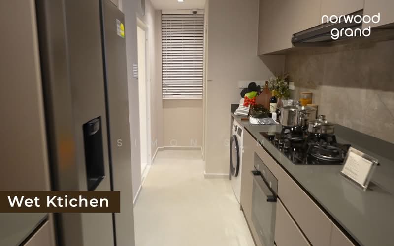 Norwood Grand, 10 Champions Way, 4 Bedrooms, 1,313 sqft, Condominium For Sale, by Simon Sim, 500126892 - Kitchen - PropertyGuru.com.sg