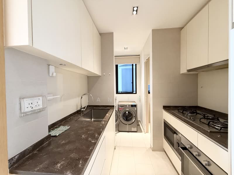 The Crest, 101 Prince Charles Crescent, 4 Bedrooms, 1,646 sqft, Condominium For Sale, by Alan Leu, 500126905 - Kitchen - PropertyGuru.com.sg