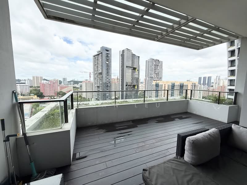 The Crest, 101 Prince Charles Crescent, 4 Bedrooms, 1,646 sqft, Condominium For Sale, by Alan Leu, 500126905 - Balcony - PropertyGuru.com.sg