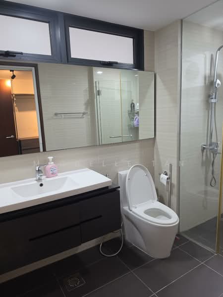 Riverparc Residence, 90 Punggol Drive, 3 Bedrooms, 1,076 sqft, Executive Condominium For Sale, by Michelle Tan, 500126911 - Bathroom - PropertyGuru.com.sg