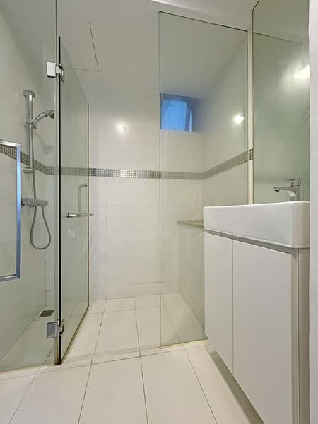 One-North Residences, 7 One-North Gateway, 1 Bedroom, 592 sqft, Apartment For Sale, by Nicole Lim, 500126912 - Bathroom - PropertyGuru.com.sg