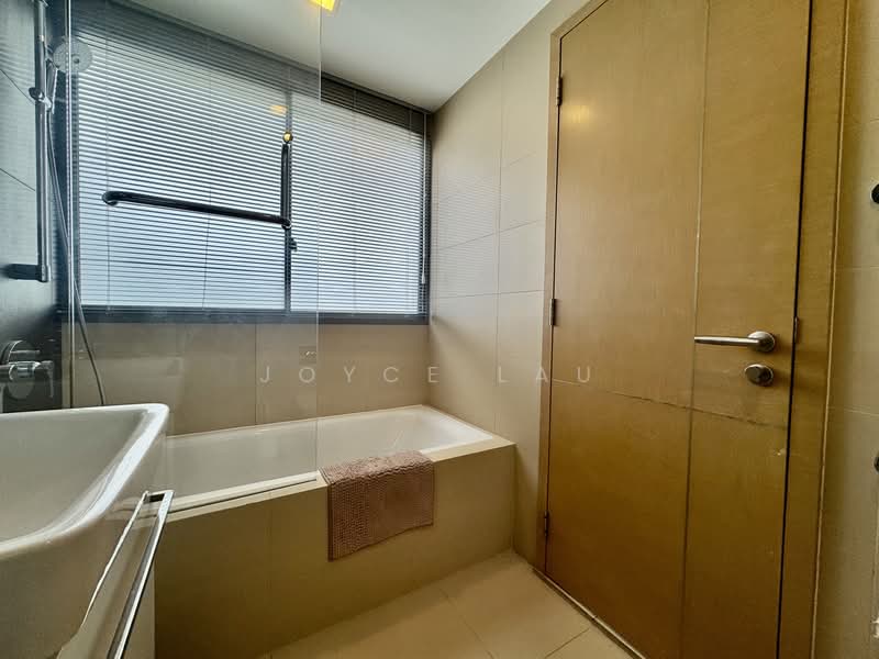 Shelford 23, 23 Shelford Road, 3 Bedrooms, 1,530 sqft, Apartment For Sale, by Joyce Lau, 500126914 - Bathroom - PropertyGuru.com.sg