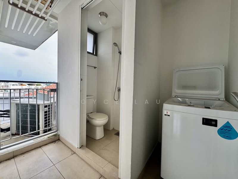Shelford 23, 23 Shelford Road, 3 Bedrooms, 1,530 sqft, Apartment For Sale, by Joyce Lau, 500126914 - Bathroom - PropertyGuru.com.sg