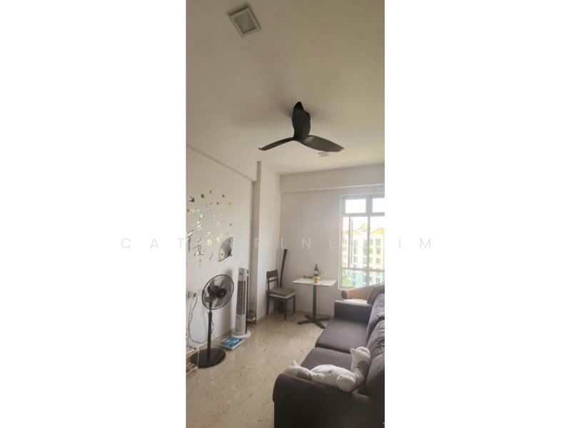 Sunflower View, 30 Lorong 36 Geylang, 4 Bedrooms, 1,012 sqft, Condominium For Rent, by Catherine Lim, 500126917 - Living Room - PropertyGuru.com.sg