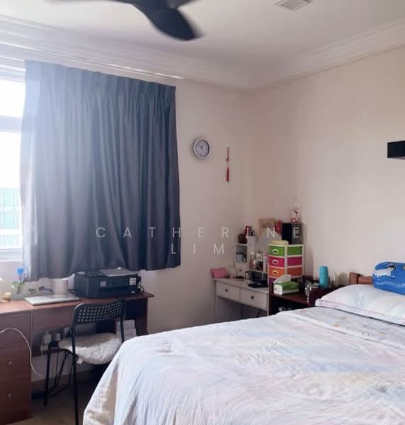 Sunflower View, 30 Lorong 36 Geylang, 4 Bedrooms, 1,012 sqft, Condominium For Rent, by Catherine Lim, 500126917 - Bedroom - PropertyGuru.com.sg