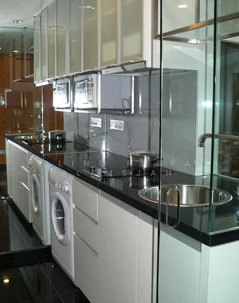 Icon, 10 Gopeng Street, 1 Bedroom, 657 sqft, Apartment For Rent, by Oling Puspa Alamsjah, 500126922 - Kitchen - PropertyGuru.com.sg