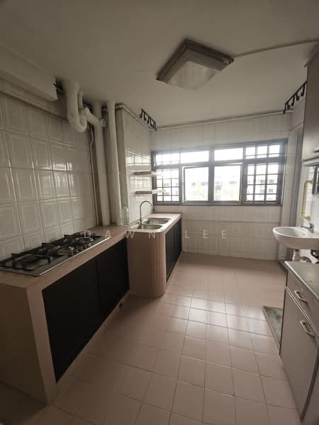 178 Ang Mo Kio Avenue 4, 178 Ang Mo Kio Avenue 4, 2 Bedrooms, 732 sqft, HDB Flat For Sale, by Dawn Lee, 500126929 - Kitchen - PropertyGuru.com.sg