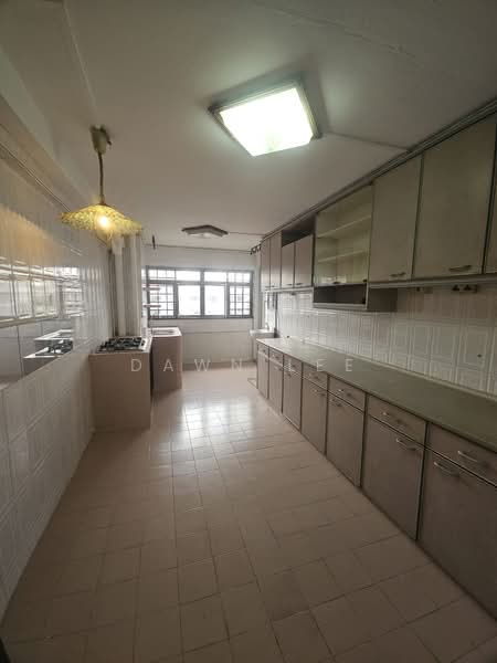 178 Ang Mo Kio Avenue 4, 178 Ang Mo Kio Avenue 4, 2 Bedrooms, 732 sqft, HDB Flat For Sale, by Dawn Lee, 500126929 - Kitchen - PropertyGuru.com.sg