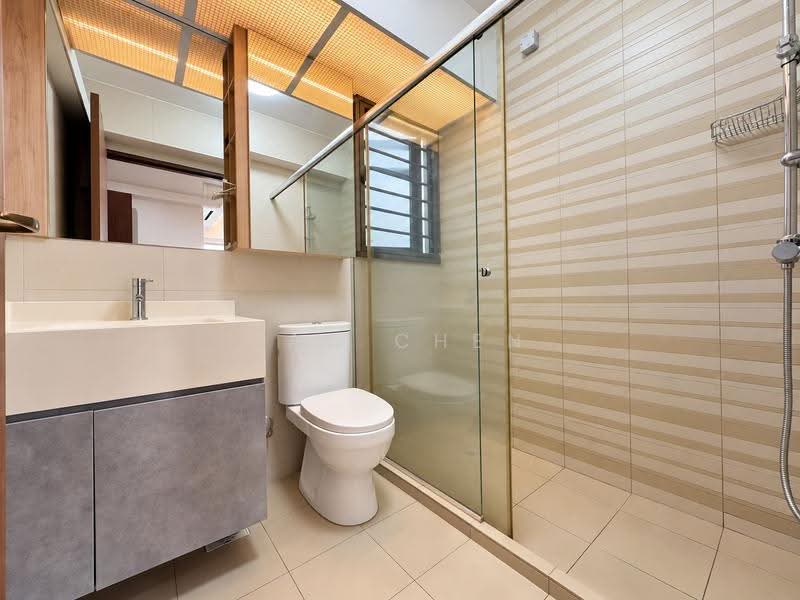 336B Anchorvale Crescent, 336B Anchorvale Crescent, Hougang / Punggol / Sengkang, 3 Bedrooms, 990 sqft, HDB Flat For Sale, by Zac Chen, 500126935 - Bathroom - PropertyGuru.com.sg