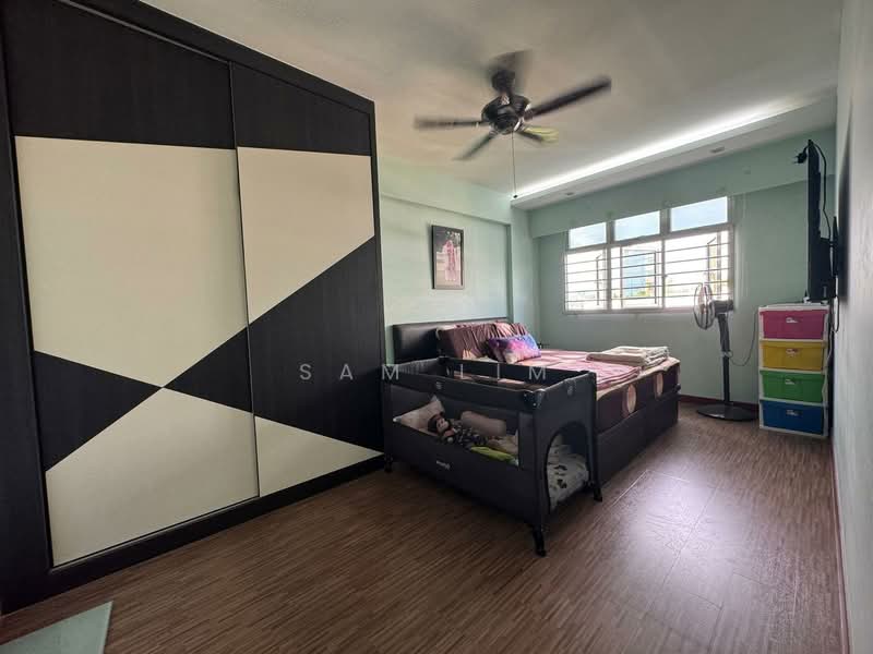 490D Choa Chu Kang Avenue 5, 490D Choa Chu Kang Avenue 5, 3 Bedrooms, 1,216 sqft, HDB Flat For Sale, by Sam Lim, 500126942 - Bedroom - PropertyGuru.com.sg