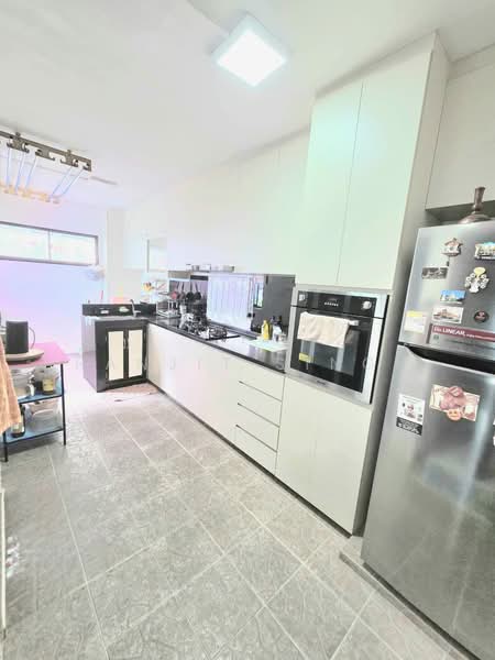 477 Sembawang Drive, 477 Sembawang Drive, 3 Bedrooms, 947 sqft, HDB Flat For Sale, by Ranjit Singh, 500126953 - Kitchen - PropertyGuru.com.sg