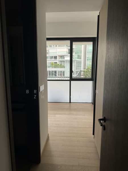 Jervois Mansion, 10 Jervois Close, 4 Bedrooms, 1,475 sqft, Condominium For Rent, by Bryant Tan Zhi Yong, 500126955 - Junior Master Bedroom - PropertyGuru.com.sg