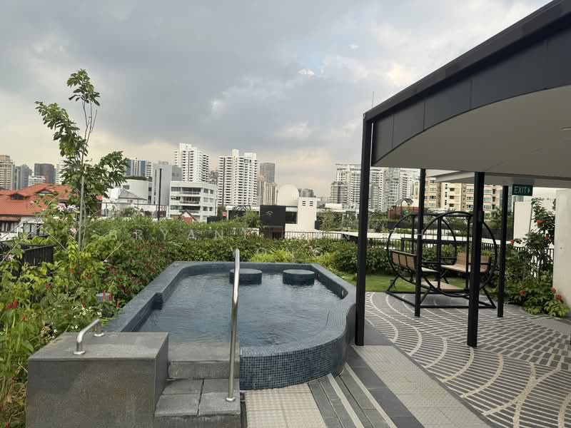 Jervois Mansion, 10 Jervois Close, 4 Bedrooms, 1,475 sqft, Condominium For Rent, by Bryant Tan Zhi Yong, 500126955 - Rooftop & Ground Communal Facilities - PropertyGuru.com.sg
