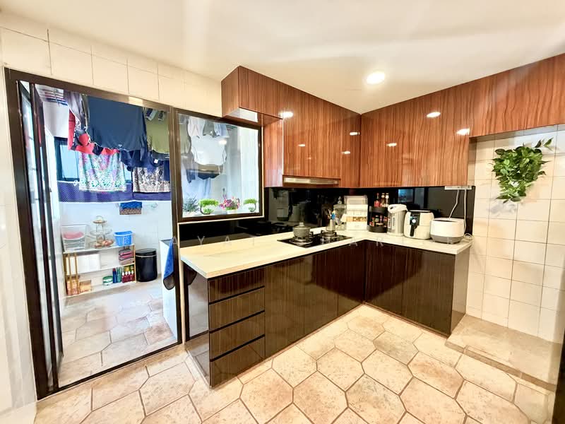 635 Woodlands Ring Road, 635 Woodlands Ring Road, 4 Bedrooms, 1,518 sqft, HDB Flat For Sale, by Hidayat Shariff, 500126963 - Kitchen - PropertyGuru.com.sg