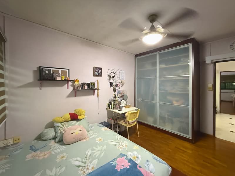 170 Bukit Batok West Avenue 8, 170 Bukit Batok West Avenue 8, 3 Bedrooms, 1,442 sqft, HDB Flat For Sale, by Remy R, 500126964 - Common Room 1 - PropertyGuru.com.sg