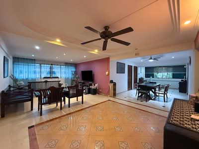 For Sale - 170 Bukit Batok West Avenue 8