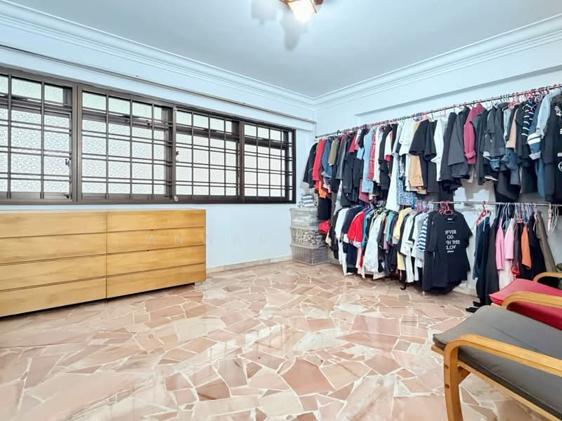 173 Hougang Avenue 1, 173 Hougang Avenue 1, 3 Bedrooms, 1,077 sqft, HDB Flat For Sale, by Anwar Chan, 500126986 - Bedroom - PropertyGuru.com.sg